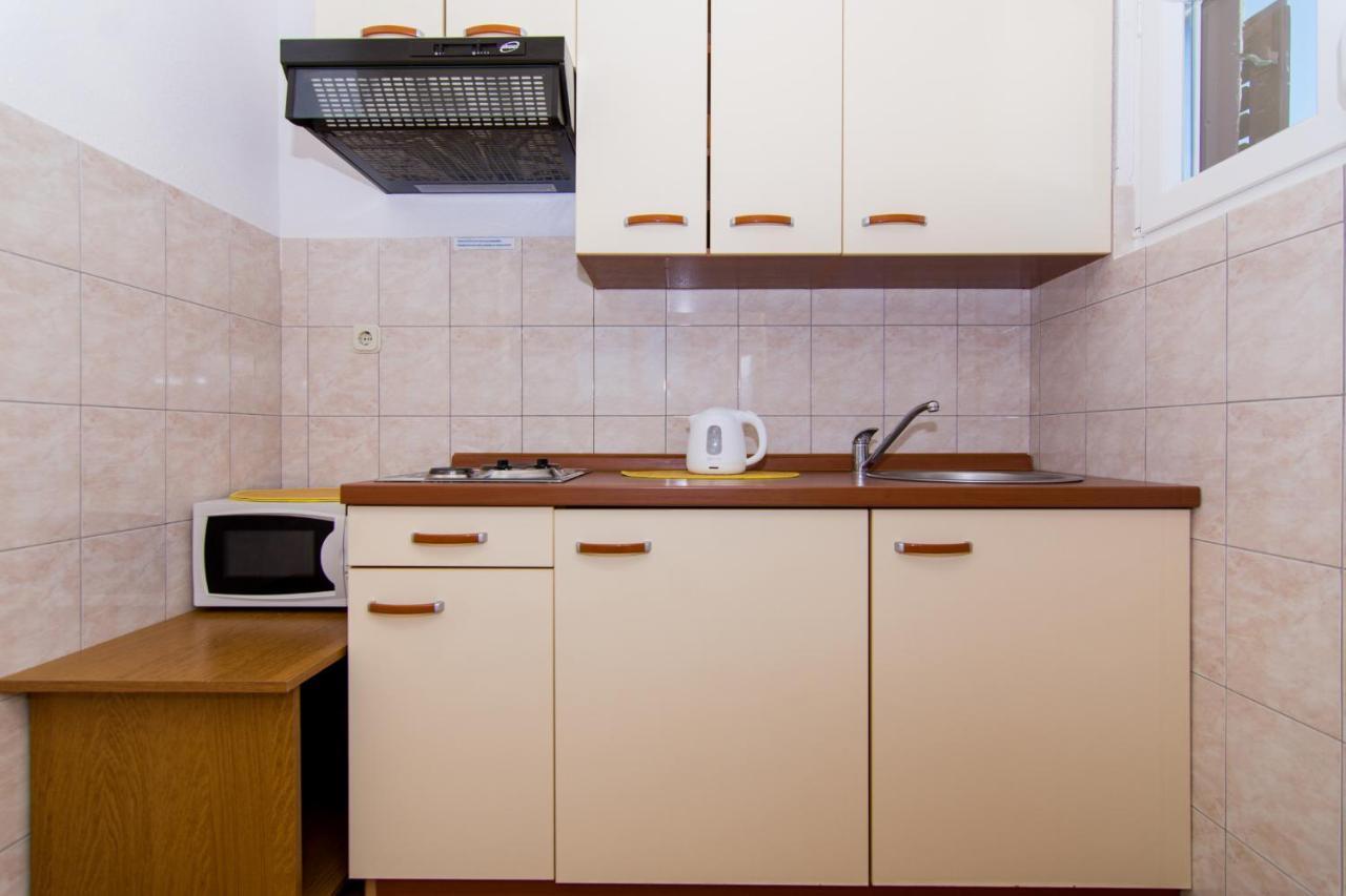 Holidays Apartments Slanada With Terrace And Sea View, Near The Beach & Town Trogir, Free Parking, Quiet Place On Peninsula Ciovo Exterior photo