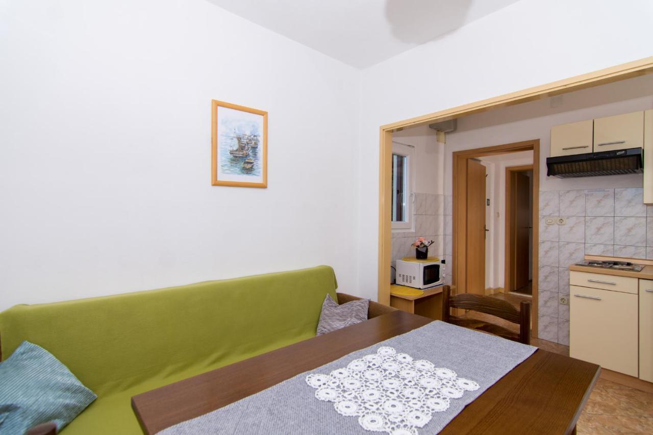 Holidays Apartments Slanada With Terrace And Sea View, Near The Beach & Town Trogir, Free Parking, Quiet Place On Peninsula Ciovo Exterior photo