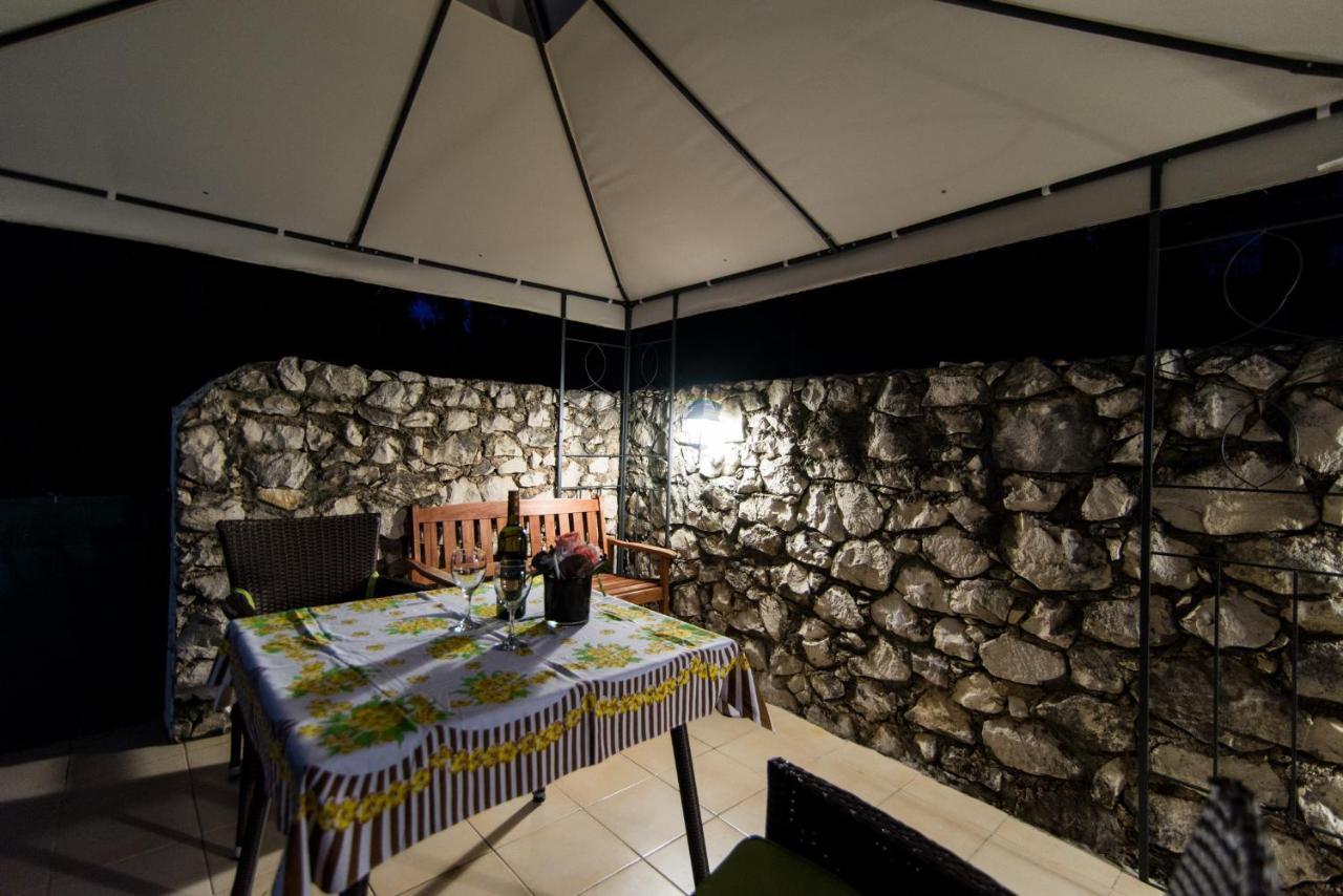Holidays Apartments Slanada With Terrace And Sea View, Near The Beach & Town Trogir, Free Parking, Quiet Place On Peninsula Ciovo Exterior photo